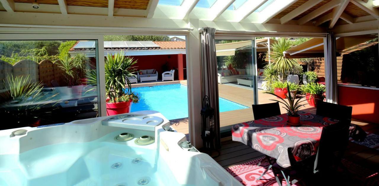 La Villa Lea Uzes Exterior photo